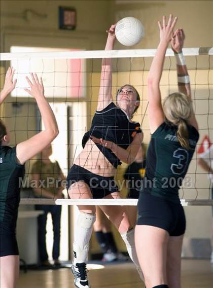 Thumbnail 1 in Pitman vs Summerville (Oakdale Invitational) photogallery.