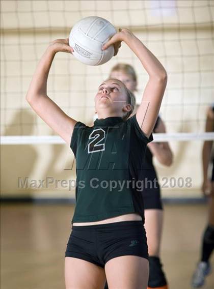 Thumbnail 2 in Pitman vs Summerville (Oakdale Invitational) photogallery.