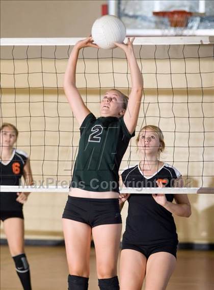 Thumbnail 1 in Pitman vs Summerville (Oakdale Invitational) photogallery.