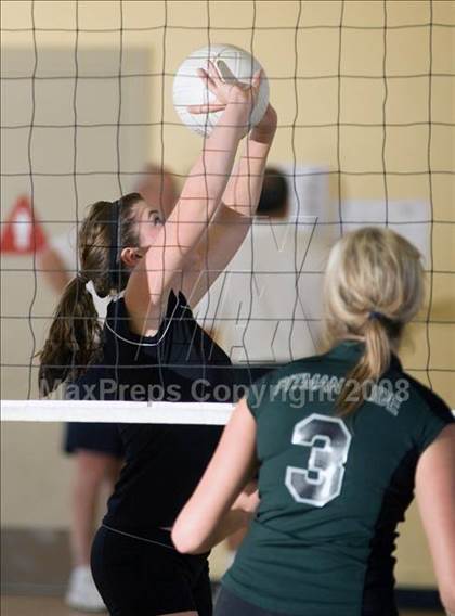 Thumbnail 3 in Pitman vs Summerville (Oakdale Invitational) photogallery.
