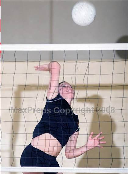 Thumbnail 2 in Pitman vs Summerville (Oakdale Invitational) photogallery.