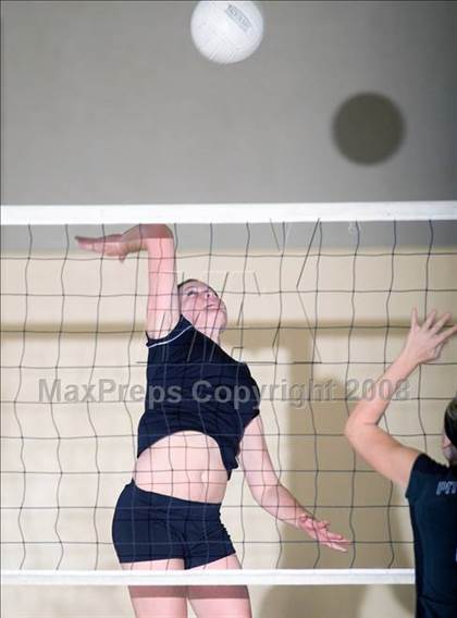 Thumbnail 1 in Pitman vs Summerville (Oakdale Invitational) photogallery.