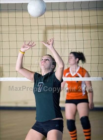 Thumbnail 2 in Pitman vs Summerville (Oakdale Invitational) photogallery.