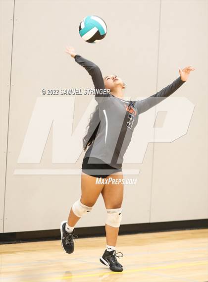 Thumbnail 3 in Christopher vs. Silver Creek (Spikefest 1) photogallery.