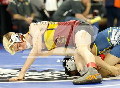 Thumbnail 3 in CIF State Boys Wrestling Championships (Day 1 - Round 2) photogallery.