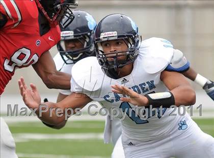Thumbnail 3 in Camden County vs. Glenville (Kirk Herbstreit National Kickoff Classic) photogallery.