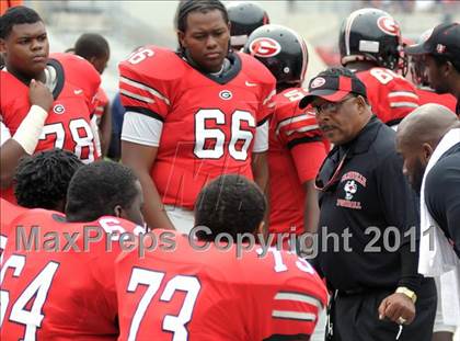 Thumbnail 1 in Camden County vs. Glenville (Kirk Herbstreit National Kickoff Classic) photogallery.