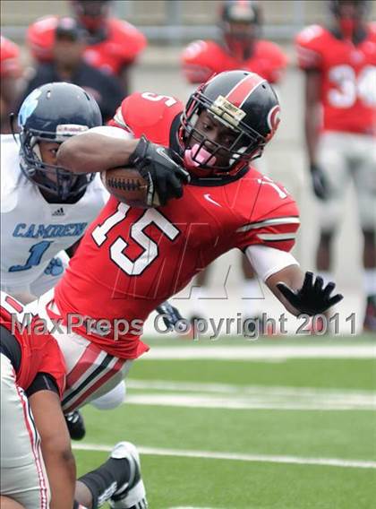 Thumbnail 1 in Camden County vs. Glenville (Kirk Herbstreit National Kickoff Classic) photogallery.