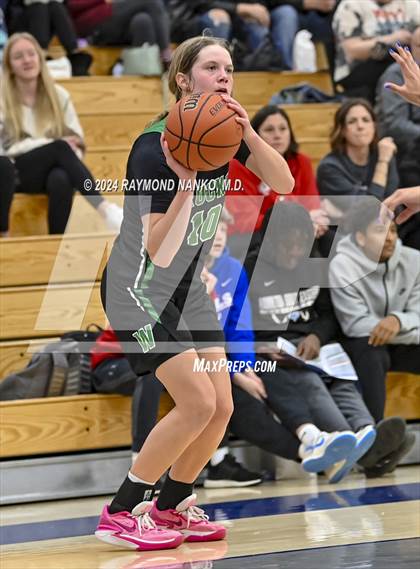 Thumbnail 2 in Hamilton Southeastern vs Westfield (IHSAA 4A Section 8 Round 1) photogallery.