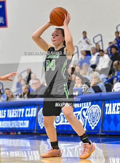 Thumbnail 1 in Hamilton Southeastern vs Westfield (IHSAA 4A Section 8 Round 1) photogallery.