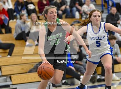 Thumbnail 1 in Hamilton Southeastern vs Westfield (IHSAA 4A Section 8 Round 1) photogallery.