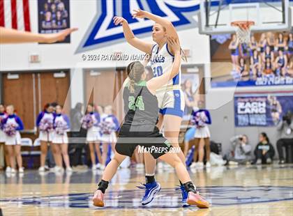 Thumbnail 2 in Hamilton Southeastern vs Westfield (IHSAA 4A Section 8 Round 1) photogallery.