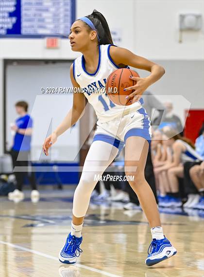 Thumbnail 1 in Hamilton Southeastern vs Westfield (IHSAA 4A Section 8 Round 1) photogallery.