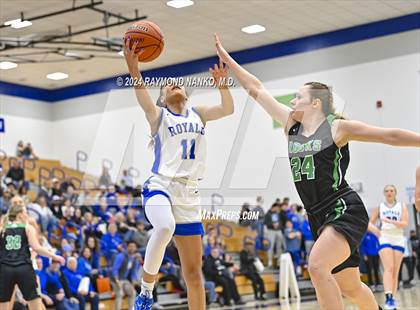 Thumbnail 3 in Hamilton Southeastern vs Westfield (IHSAA 4A Section 8 Round 1) photogallery.