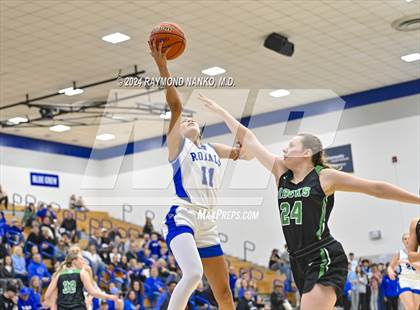 Thumbnail 1 in Hamilton Southeastern vs Westfield (IHSAA 4A Section 8 Round 1) photogallery.
