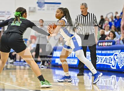 Thumbnail 1 in Hamilton Southeastern vs Westfield (IHSAA 4A Section 8 Round 1) photogallery.