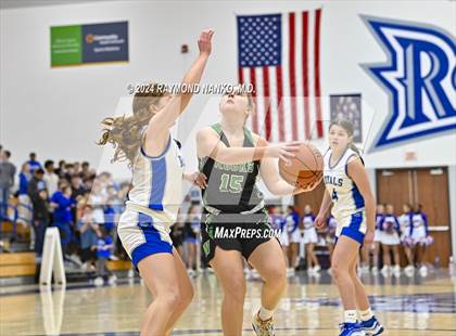 Thumbnail 2 in Hamilton Southeastern vs Westfield (IHSAA 4A Section 8 Round 1) photogallery.