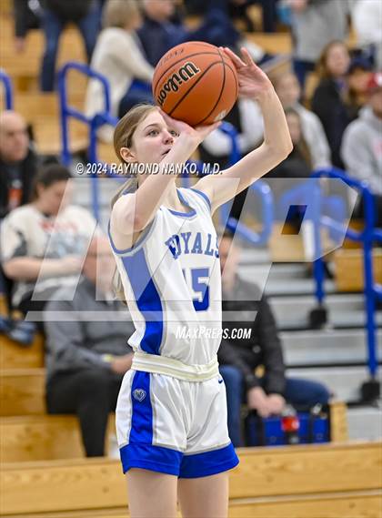 Thumbnail 3 in Hamilton Southeastern vs Westfield (IHSAA 4A Section 8 Round 1) photogallery.