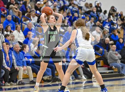Thumbnail 3 in Hamilton Southeastern vs Westfield (IHSAA 4A Section 8 Round 1) photogallery.