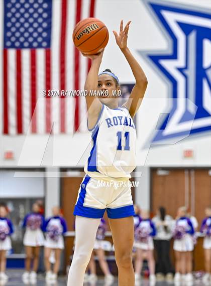Thumbnail 2 in Hamilton Southeastern vs Westfield (IHSAA 4A Section 8 Round 1) photogallery.