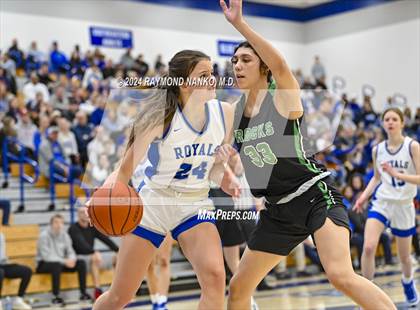 Thumbnail 2 in Hamilton Southeastern vs Westfield (IHSAA 4A Section 8 Round 1) photogallery.