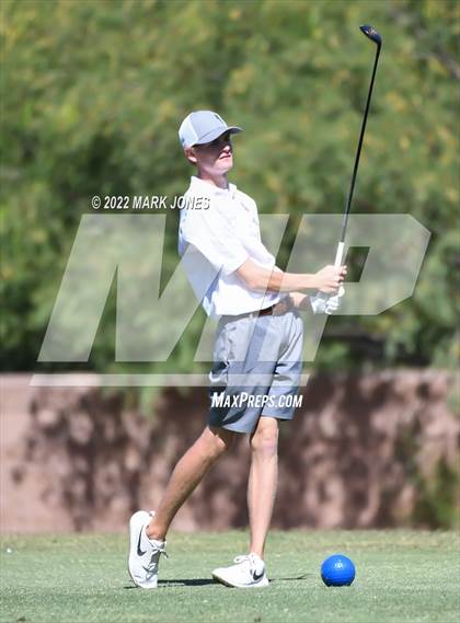 Thumbnail 3 in AIA Division III State Championships  photogallery.