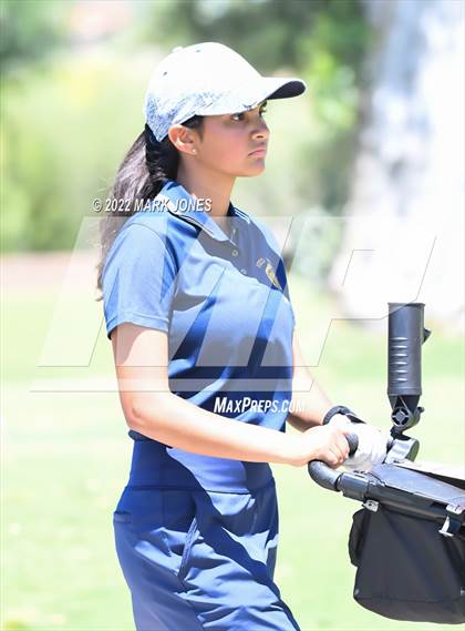 Thumbnail 3 in AIA Division III State Championships  photogallery.