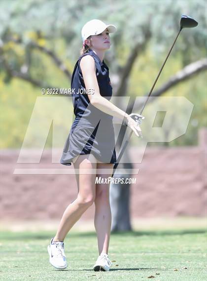 Thumbnail 3 in AIA Division III State Championships  photogallery.