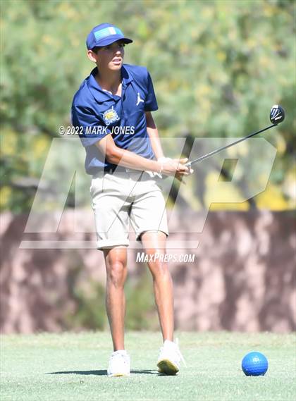 Thumbnail 3 in AIA Division III State Championships  photogallery.
