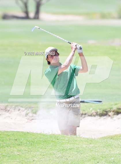 Thumbnail 1 in AIA Division III State Championships  photogallery.
