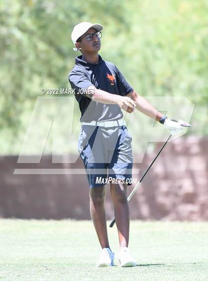 Thumbnail 1 in AIA Division III State Championships  photogallery.