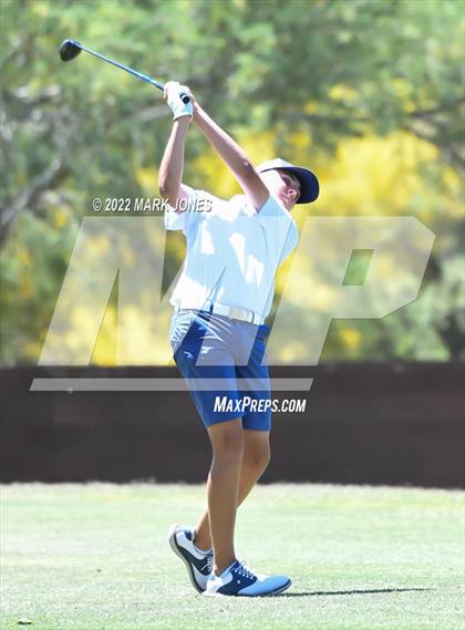 Thumbnail 2 in AIA Division III State Championships  photogallery.