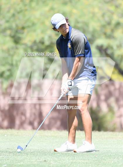 Thumbnail 3 in AIA Division III State Championships  photogallery.