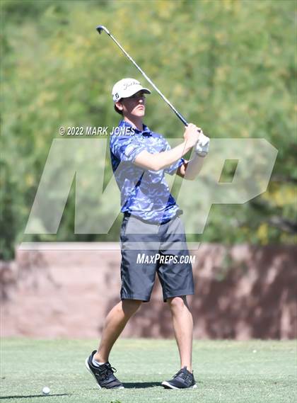 Thumbnail 1 in AIA Division III State Championships  photogallery.