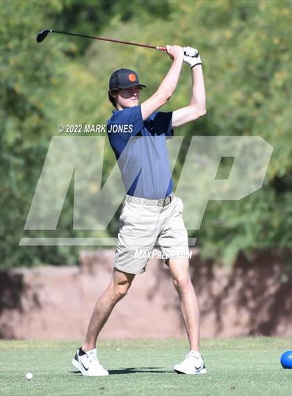 Thumbnail 2 in AIA Division III State Championships  photogallery.
