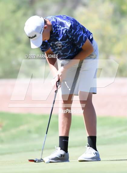 Thumbnail 3 in AIA Division III State Championships  photogallery.