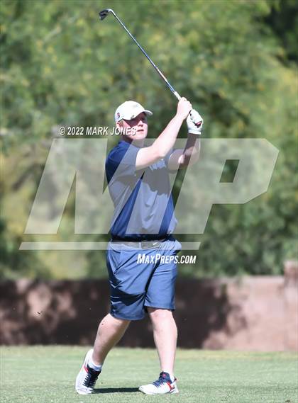 Thumbnail 2 in AIA Division III State Championships  photogallery.