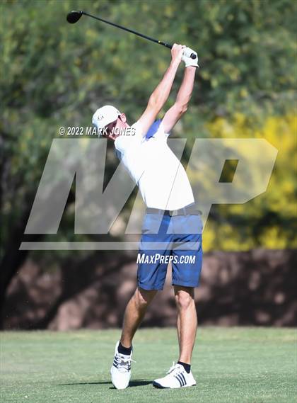 Thumbnail 2 in AIA Division III State Championships  photogallery.