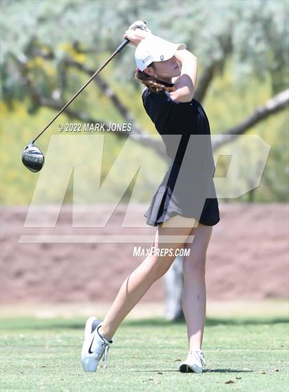 Thumbnail 3 in AIA Division III State Championships  photogallery.