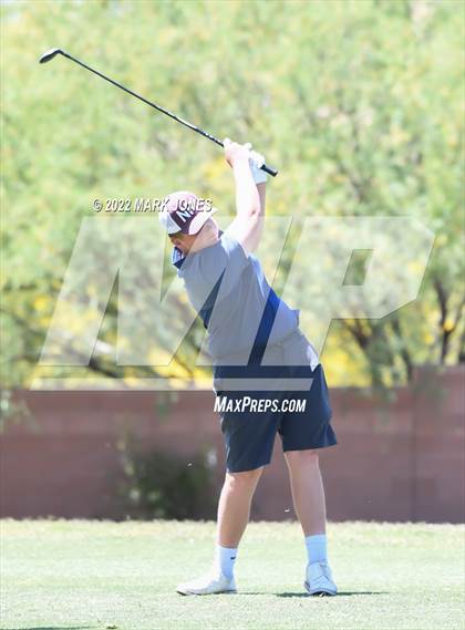 Thumbnail 2 in AIA Division III State Championships  photogallery.