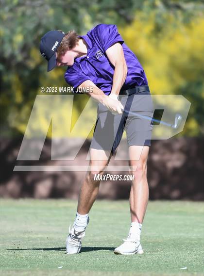 Thumbnail 2 in AIA Division III State Championships  photogallery.