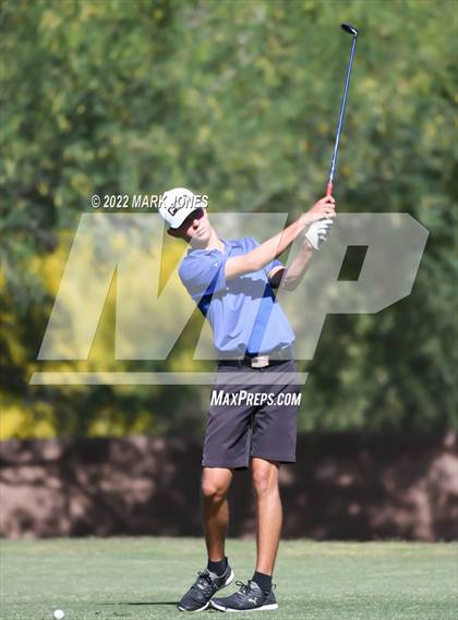 Thumbnail 3 in AIA Division III State Championships  photogallery.