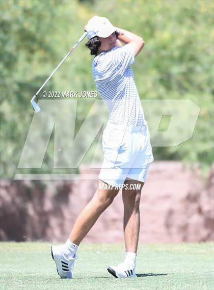 Thumbnail 3 in AIA Division III State Championships  photogallery.