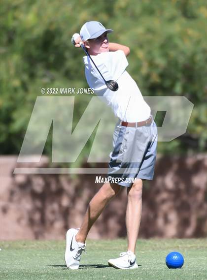 Thumbnail 2 in AIA Division III State Championships  photogallery.