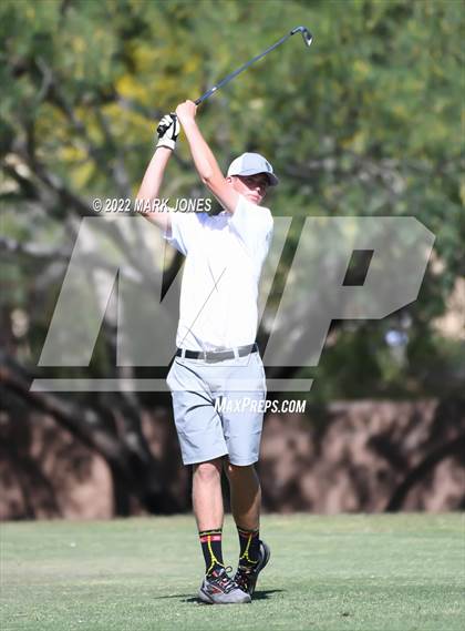 Thumbnail 1 in AIA Division III State Championships  photogallery.
