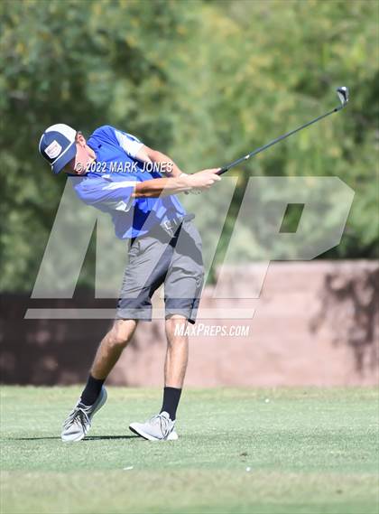 Thumbnail 3 in AIA Division III State Championships  photogallery.