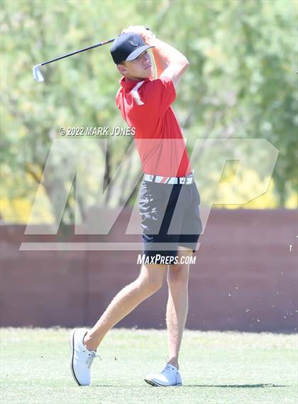 Thumbnail 1 in AIA Division III State Championships  photogallery.