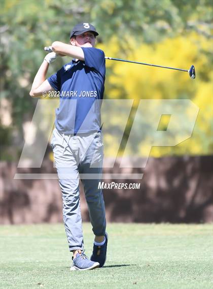 Thumbnail 2 in AIA Division III State Championships  photogallery.