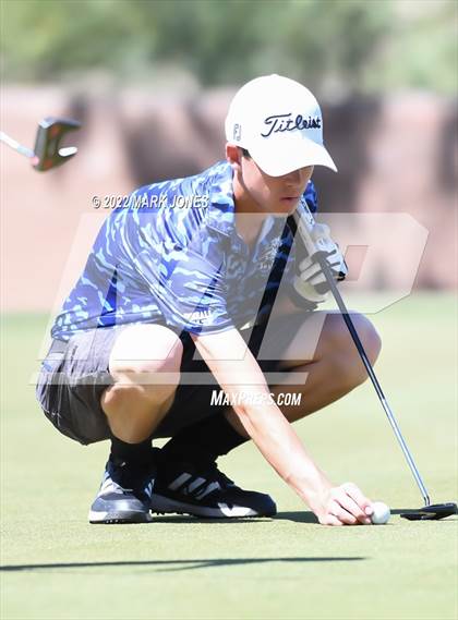Thumbnail 3 in AIA Division III State Championships  photogallery.
