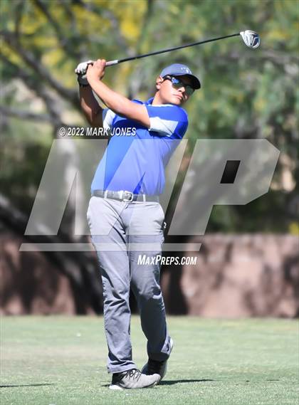 Thumbnail 1 in AIA Division III State Championships  photogallery.